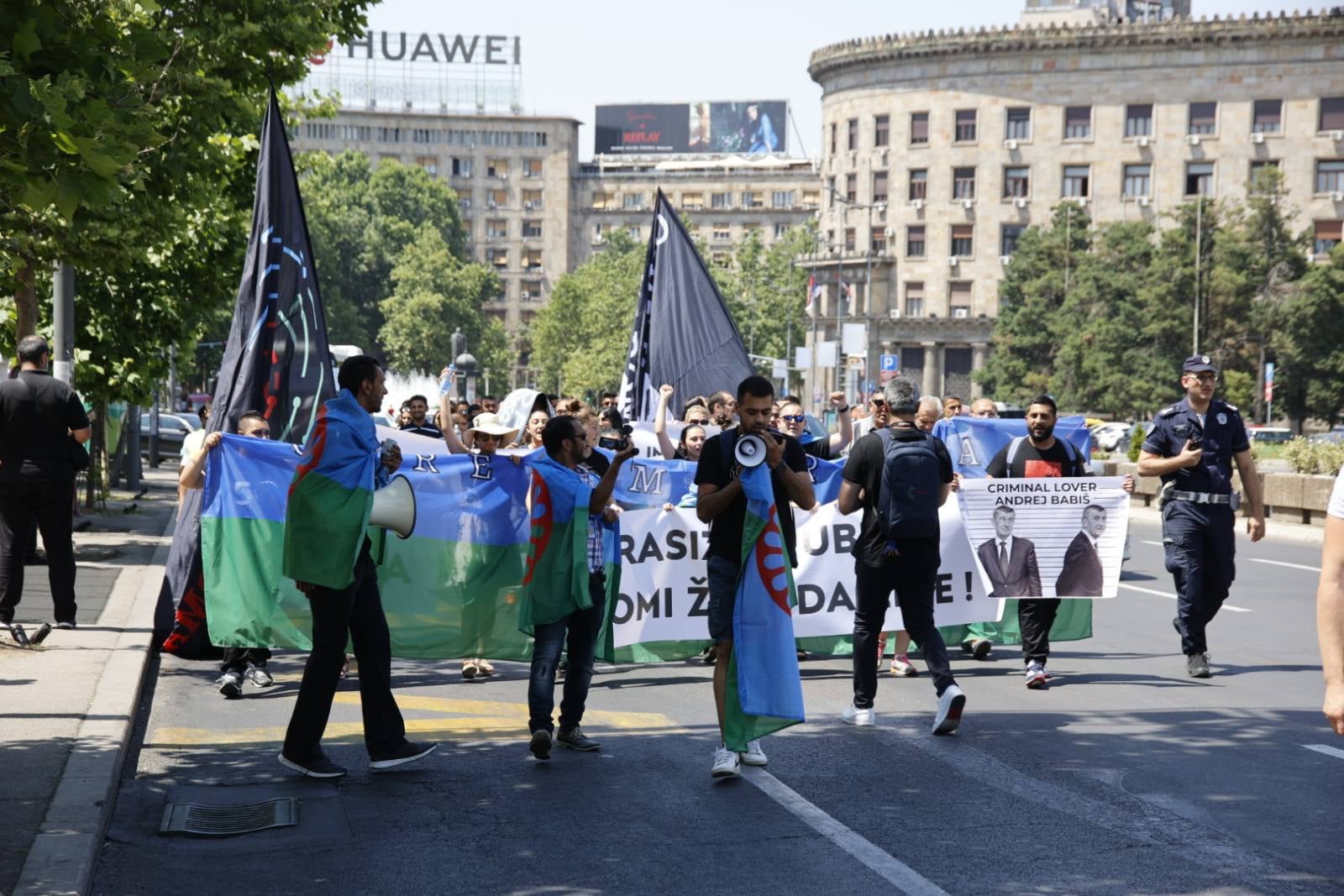 Protest in front of the Czech embassy. The Roma will not be silent!